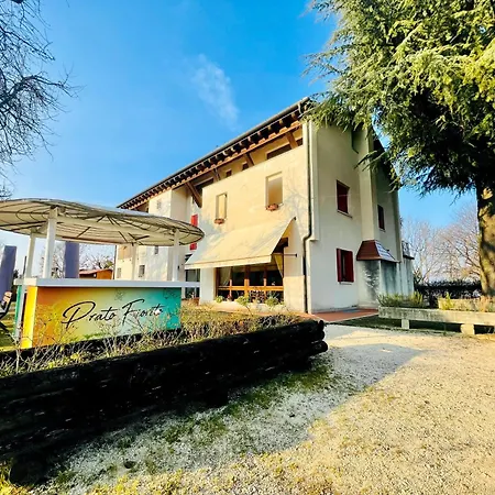 Farm stay P Rato Fiorito Santi Angeli